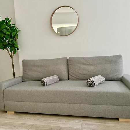 Stylish Schonbrunn Apartments - Free Underground Parking 维也纳 外观 照片